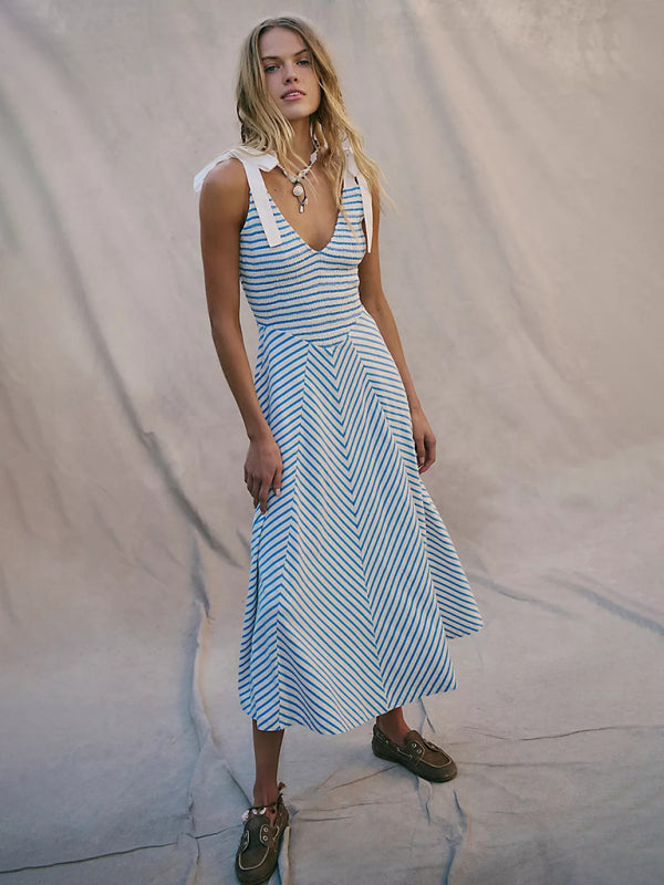 Light blue striped holiday style backless lace-up sexy low-cut V-neck dress